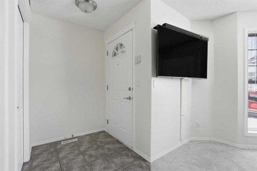 155 Tarington Green Ne, Calgary, AB - Indoor Photo Showing Other Room