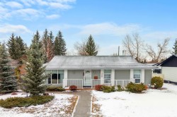128 Parkland Place SE Calgary, AB T2J 3Y6