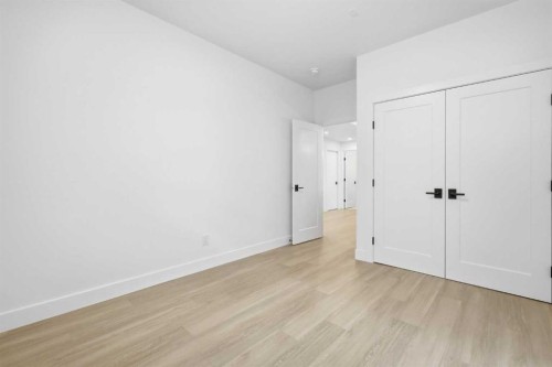 230 Royal Birch View Nw, Calgary, AB - Indoor Photo Showing Other Room