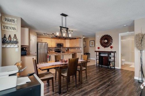 2117-303 Arbour Crest Drive Nw, Calgary, AB - Indoor Photo Showing Other Room