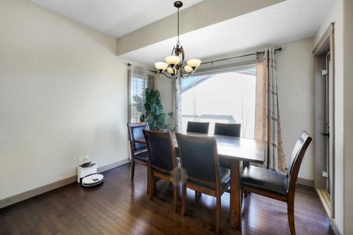 282 Pantego Terrace Nw, Calgary, AB - Indoor Photo Showing Dining Room