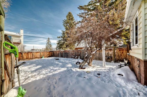 440 36 Avenue Nw, Calgary, AB - Outdoor