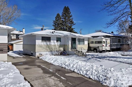 440 36 Avenue Nw, Calgary, AB - Outdoor