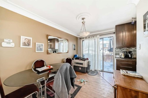 440 36 Avenue Nw, Calgary, AB - Indoor