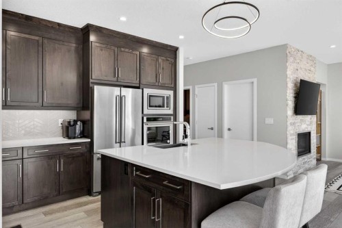 73 Yorkstone Heath Sw, Calgary, AB - Indoor Photo Showing Kitchen With Upgraded Kitchen