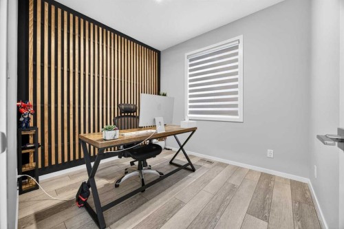 73 Yorkstone Heath Sw, Calgary, AB - Indoor Photo Showing Office