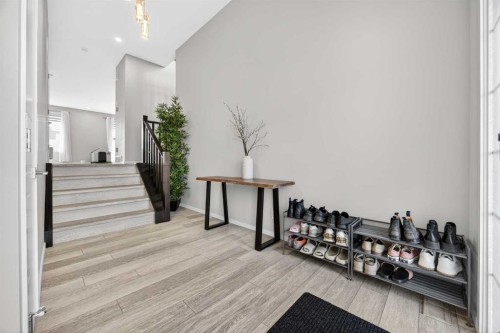73 Yorkstone Heath Sw, Calgary, AB - Indoor Photo Showing Other Room