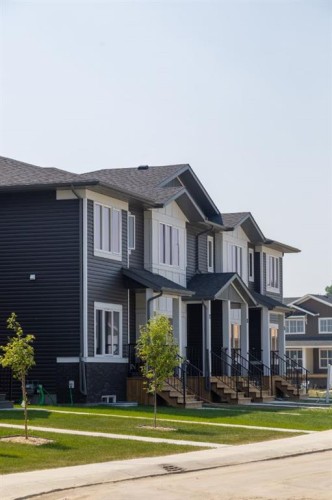 51 Gray Close, Sylvan Lake, AB 