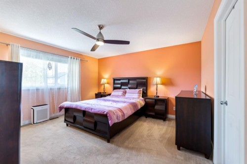 115 Kincora View Nw, Calgary, AB - Indoor Photo Showing Bedroom