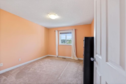 115 Kincora View Nw, Calgary, AB - Indoor Photo Showing Other Room