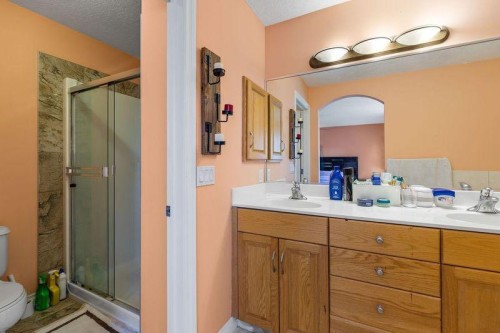 115 Kincora View Nw, Calgary, AB - Indoor Photo Showing Bathroom