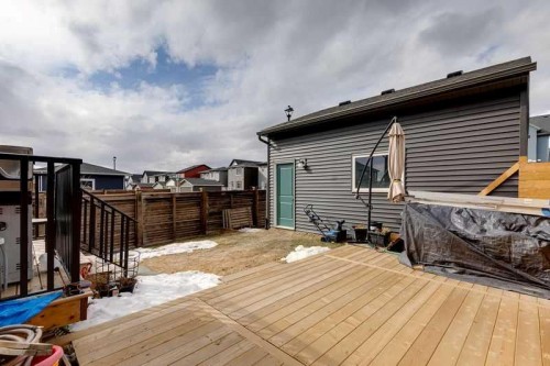 100 Langwell Common Se, Airdrie, AB - Outdoor With Deck Patio Veranda With Exterior