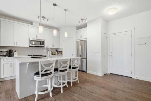104-20 Walgrove Walk Se, Calgary, AB - Indoor Photo Showing Kitchen With Upgraded Kitchen