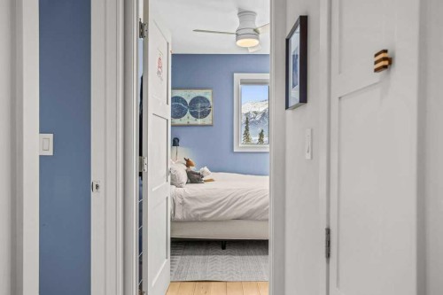 979 Wilson Way, Canmore, AB - Indoor