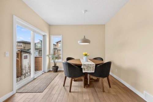 204 Walden Landing Se, Calgary, AB - Indoor Photo Showing Dining Room