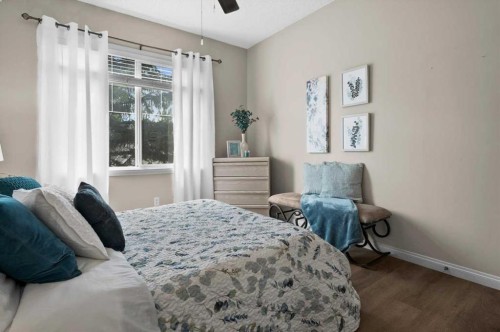 219-8 Prestwick Pond Terrace Se, Calgary, AB - Indoor Photo Showing Bedroom