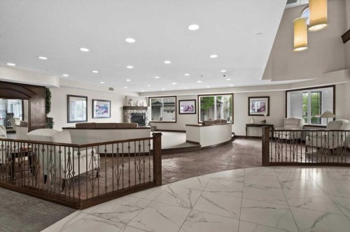 219-8 Prestwick Pond Terrace Se, Calgary, AB - Indoor Photo Showing Other Room