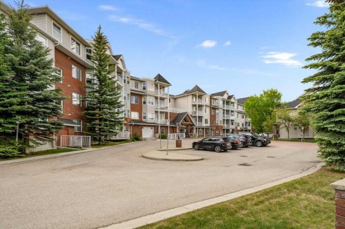219-8 Prestwick Pond Terrace Se, Calgary, AB - Outdoor With Facade