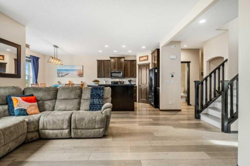 201 Pantego Road Nw, Calgary, AB - Indoor Photo Showing Living Room