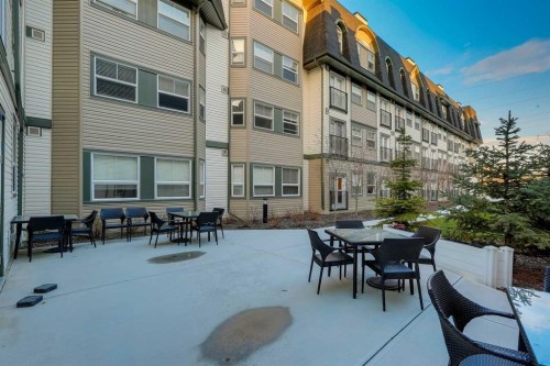404-2635 Eversyde Avenue Sw, Calgary, AB - Outdoor