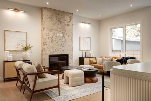 8812 33 Avenue Nw, Calgary, AB - Indoor With Fireplace