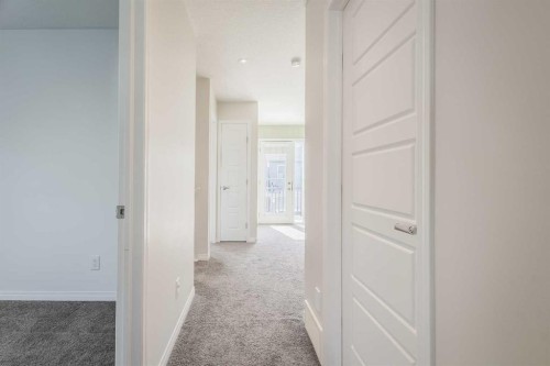 271 Windford Crescent Sw, Airdrie, AB - Indoor Photo Showing Other Room