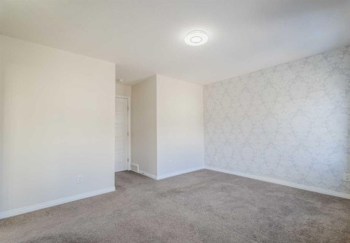 271 Windford Crescent Sw, Airdrie, AB - Indoor Photo Showing Other Room