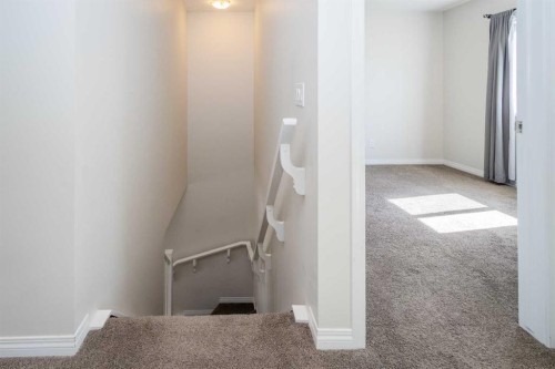 271 Windford Crescent Sw, Airdrie, AB - Indoor Photo Showing Other Room