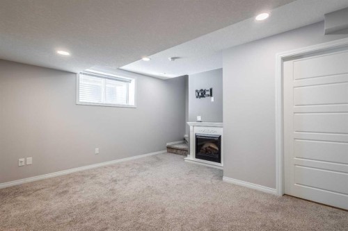 271 Windford Crescent Sw, Airdrie, AB - Indoor