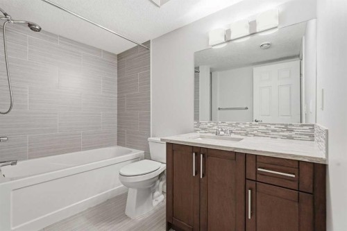 196 Evansborough Way Nw, Calgary, AB - Indoor Photo Showing Bathroom