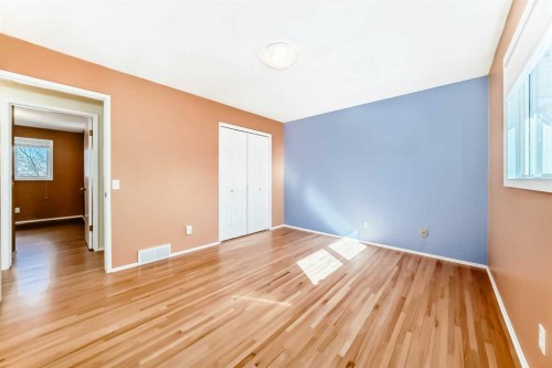 60 Huntham Road Ne, Calgary, AB - Indoor Photo Showing Other Room