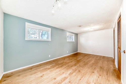 60 Huntham Road Ne, Calgary, AB - Indoor Photo Showing Other Room