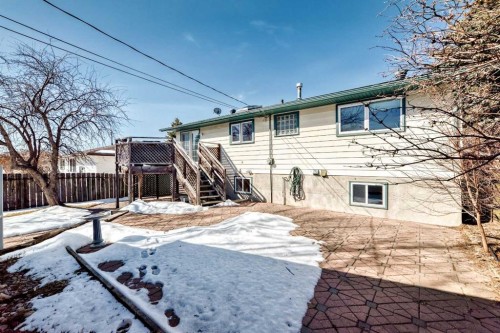 60 Huntham Road Ne, Calgary, AB - Outdoor