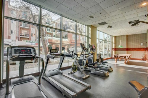 1701-836 15 Avenue, Calgary, AB - Indoor Photo Showing Gym Room