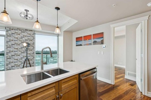 1701-836 15 Avenue, Calgary, AB - Indoor Photo Showing Kitchen With Double Sink