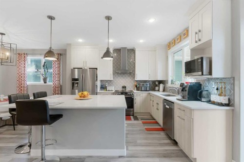 173 Auburn Sound Close Se, Calgary, AB - Indoor Photo Showing Kitchen With Upgraded Kitchen