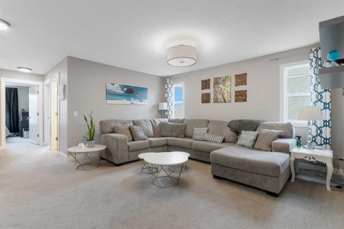 173 Auburn Sound Close Se, Calgary, AB - Indoor Photo Showing Living Room