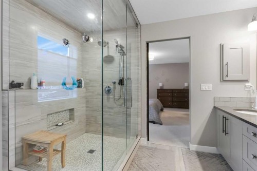 173 Auburn Sound Close Se, Calgary, AB - Indoor Photo Showing Bathroom