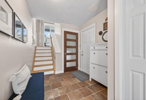86 Inglewood Point Se, Calgary, AB - Indoor Photo Showing Other Room