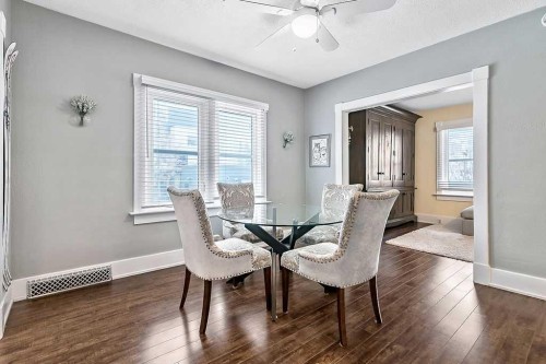 3510 21 Street Sw, Calgary, AB - Indoor Photo Showing Dining Room