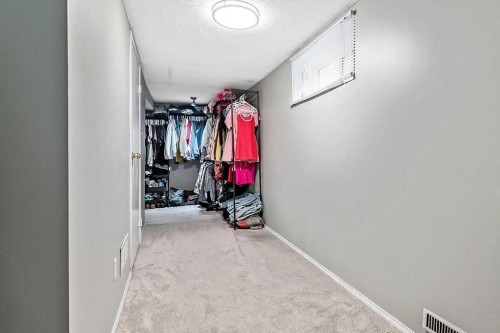 3510 21 Street Sw, Calgary, AB - Indoor