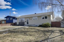 7024 20 Street SE Calgary, AB T2C 0P6