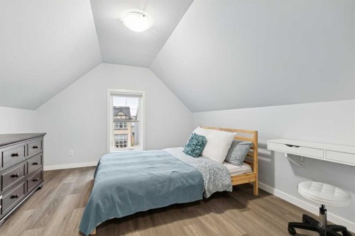 27 Masters Manor Se, Calgary, AB - Indoor Photo Showing Bedroom