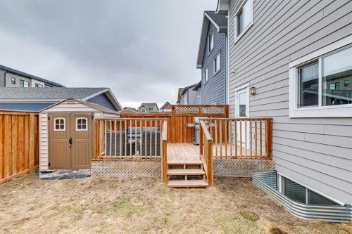 27 Masters Manor Se, Calgary, AB - Outdoor With Exterior