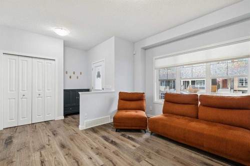 27 Masters Manor Se, Calgary, AB - Indoor
