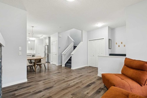 27 Masters Manor Se, Calgary, AB - Indoor