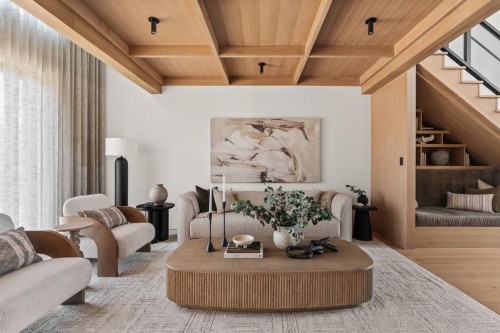 6 Stanley Crescent Sw, Calgary, AB - Indoor Photo Showing Living Room