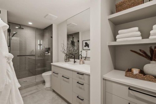 6 Stanley Crescent Sw, Calgary, AB - Indoor Photo Showing Bathroom