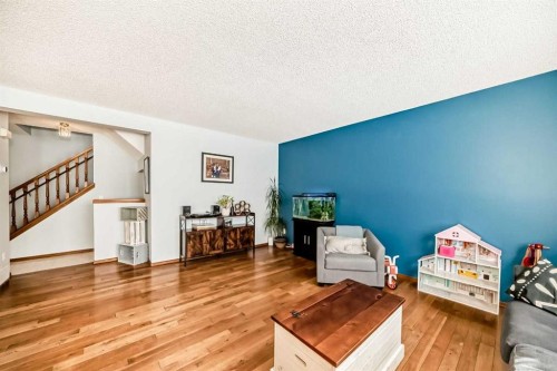 15 Citadel Meadow Grove Nw, Calgary, AB - Indoor