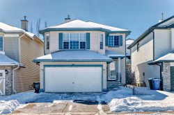 15 Citadel Meadow Grove NW Calgary, AB T3G 4K6